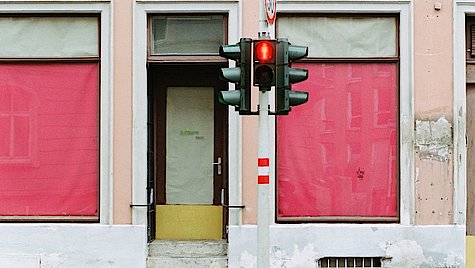 Verschuldung und Schäden pro Insolvenz in 2022 auf Rekordniveau