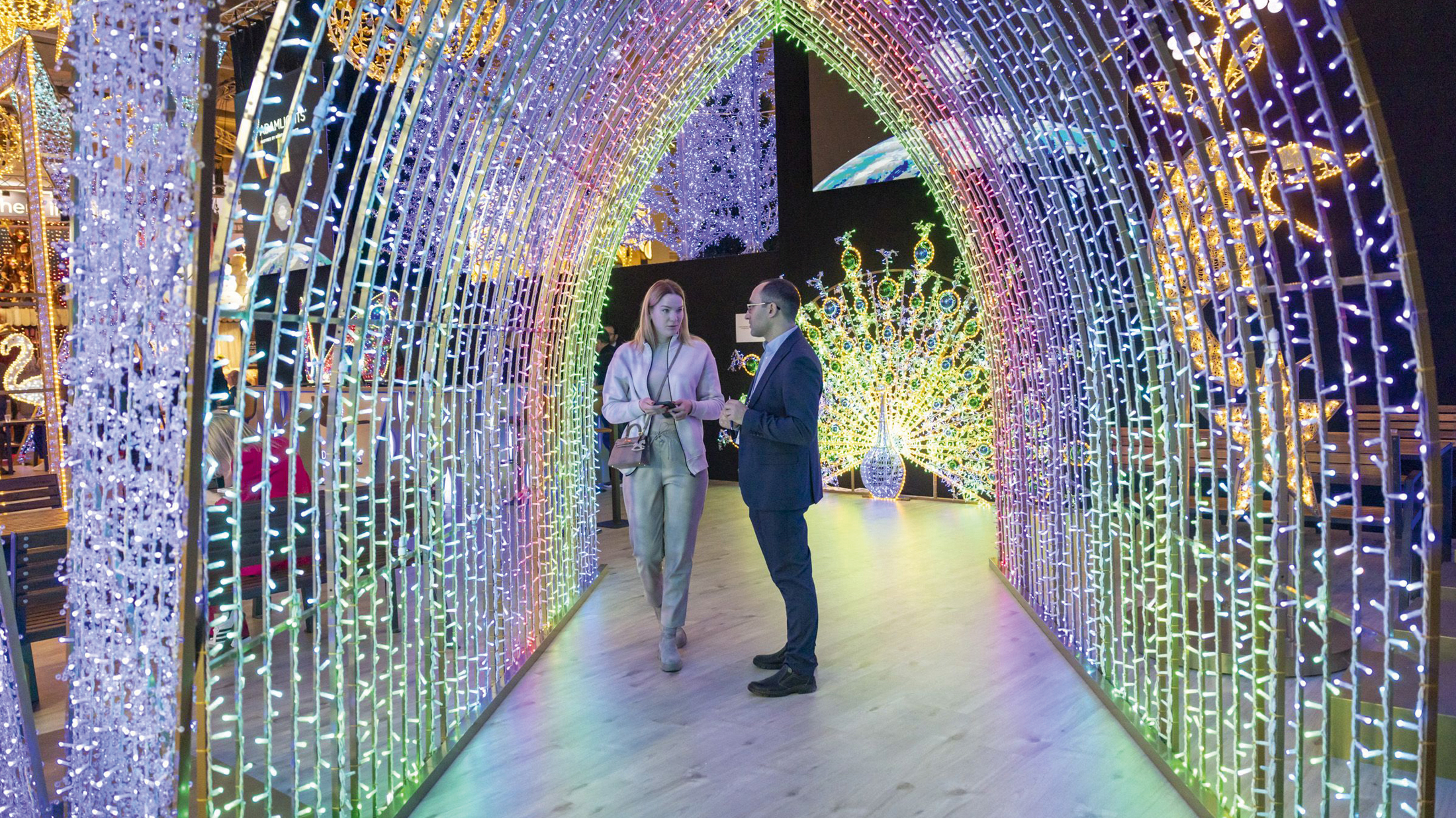Visual merchandising & Light: Adamlight 4.0. Visual merchandising & Light: Adamlight 4.0.