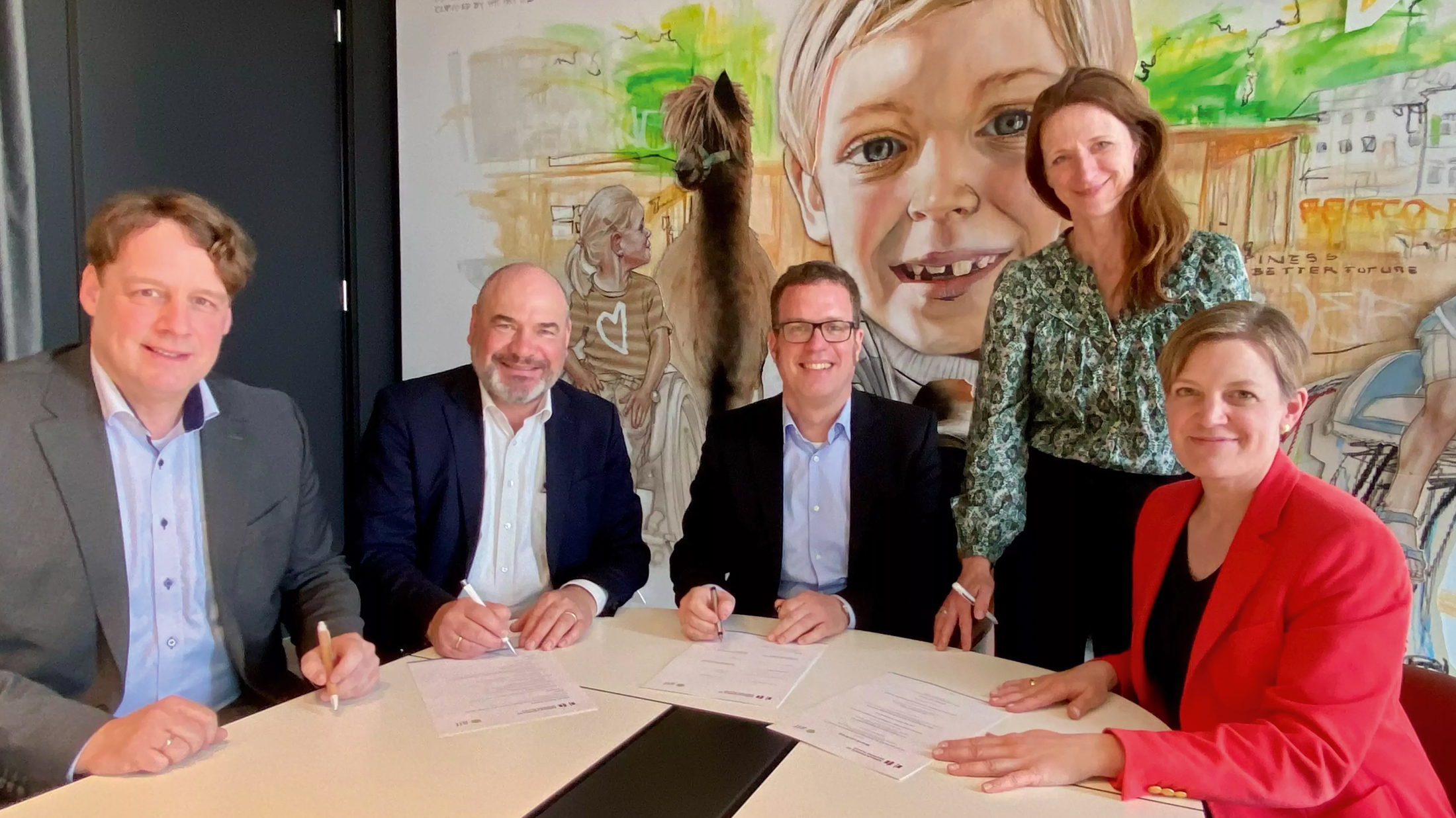 Auftragserteilung am 24. März 2025 mit allen Partnern. Auftragserteilung am 24. März 2025 mit allen Partnern.